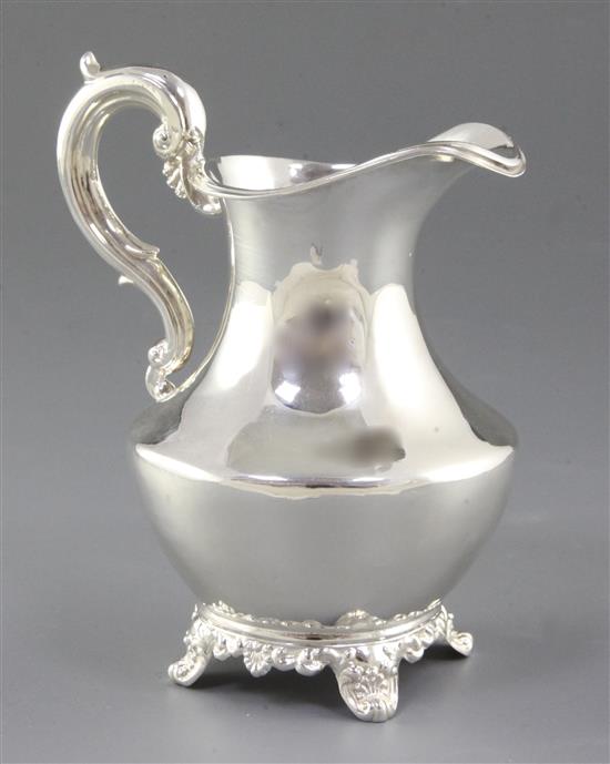 An early Victorian silver cream jug, by William Hunter, Height: 160mm Weight: 8.4oz/263grms